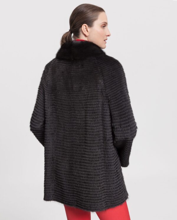 Abrigo de visón negro con cuello de barco para mujer marca Saint Germain